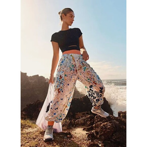 FP Movement Free People Movement Color Burst Hike Pants Pacific Highway Size L - Picture 2 of 6